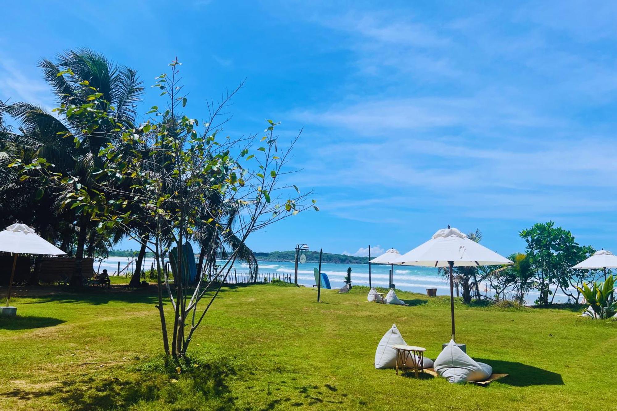 Calma - Surf, Yoga & Coffee On A Private Beach Dikwella Exterior foto