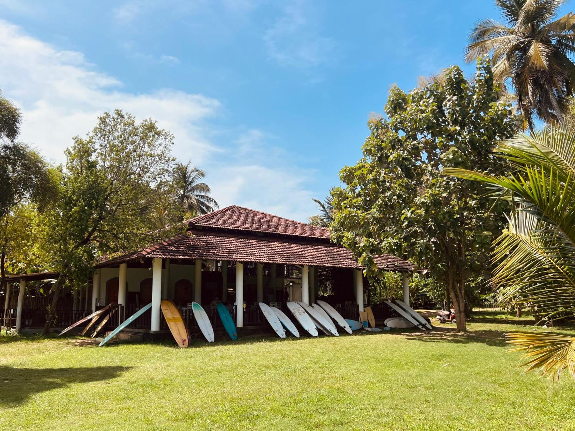 Calma - Surf, Yoga & Coffee On A Private Beach Dikwella Exterior foto